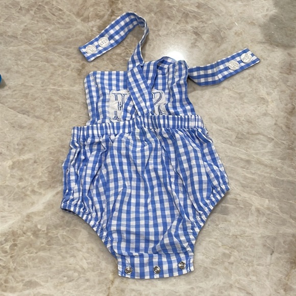 Gingham monogrammed Cecil and Lou boy bubble - Picture 2 of 3
